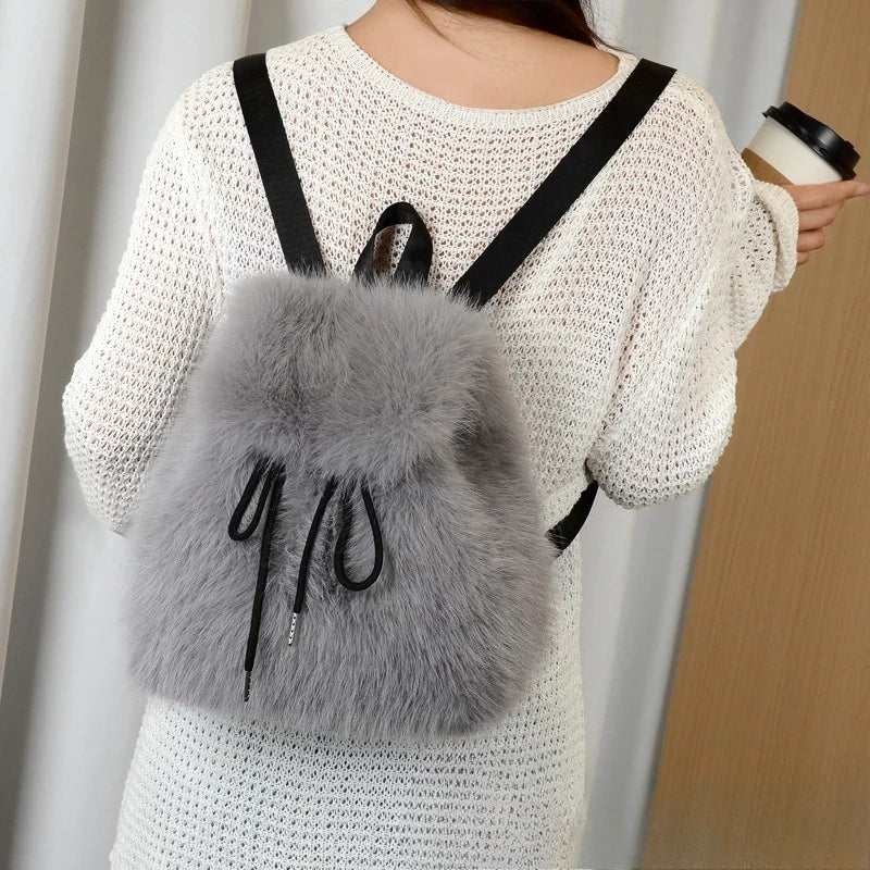 2026 Women’s Faux Fox Fur Backpack – Soft Plush Drawstring Flap Backpack with Magnetic Closure, Large Capacity Casual Daypack for College & Travel